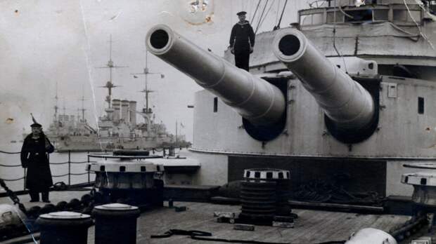 «Шлезвиг-Гольштейн». Корабль — участник двух мировых войн