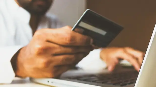 Популярность интернет-шопинга среди мужчин возросла на 22% в России