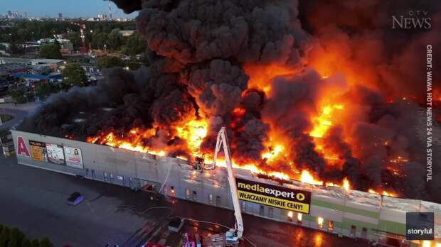 Паранойя растёт и ширится: Польша обвиняет Россию в серии крупных поджогов