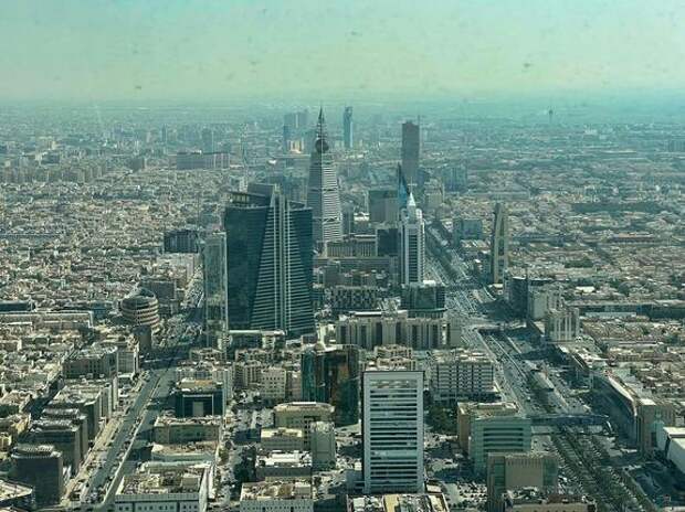 WSJ: Саудовская Аравия, Оман и Катар пытаются убедить США не бить по Ирану