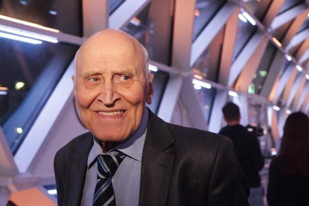 «Бодрое состояние»: Константин Мирошник рассказал о самочувствии Дроздова