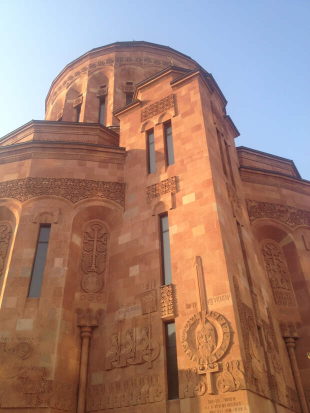 Армянский Кафедральный собор в Москве. Жемчужина Храмового комплекса