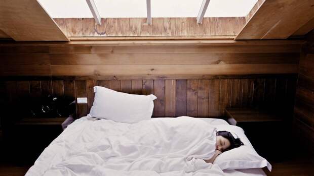 Сомнолог Черкасова: тяга поспать днем может указывать на опасное заболевание