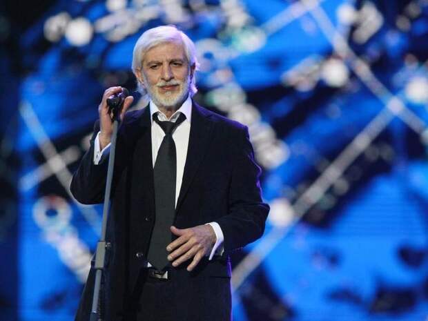 В Израиле прошли похороны исполнителя хита «Молодая» Ефрема Амирамова