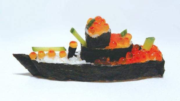 Вкусный суши-арт - такое даже есть жалко!