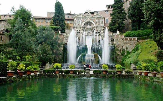 10 самых знаменитых фонтанов в мире
