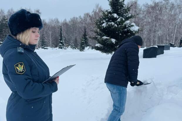 Новосибирца отправили на кладбище за долг в 1,5 млн