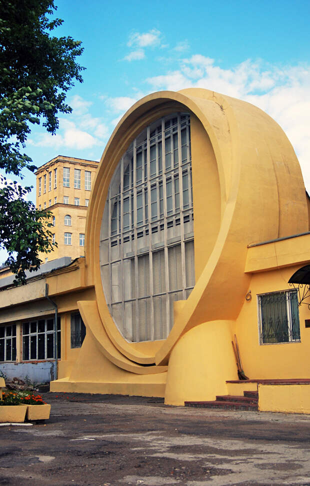 Необычные дома Москвы