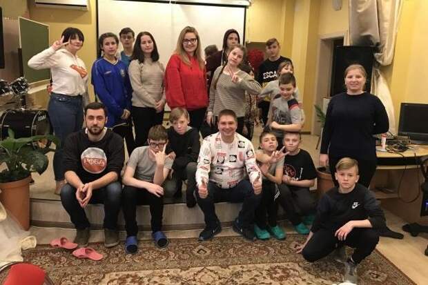 Специалисты Службы 112 Москвы исполняют детские мечты