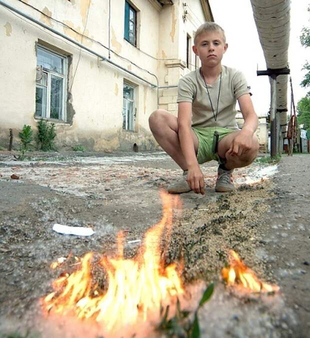 Не играть со спичками. Не играть со спичками. детство, запреты, ностальгия