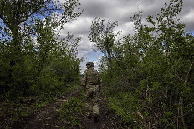 "Украина.ру" опубликовала кадры ракетного удара ВС России по эшелону ВСУ