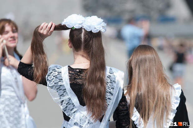 В сельской школе дети отравились после линейки, посвященной последнему звонку