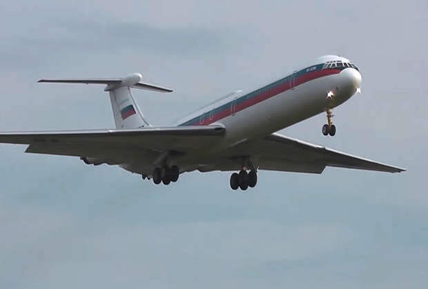 Президентский самолет Бориса Ельцина Ил-96. Кадр: FILINVIDEO✓Aero / YouTube