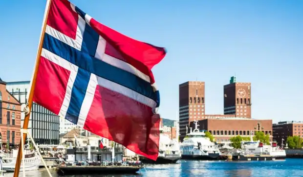 Норвегия сообщила о высылке трех российских дипломатов