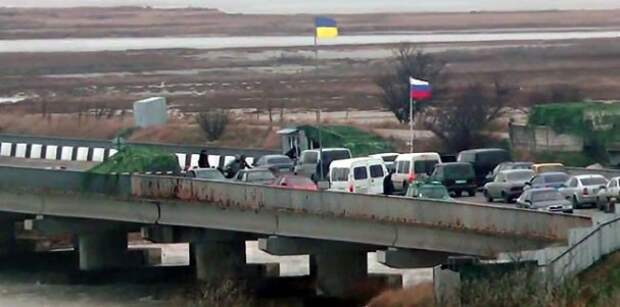В Киеве проговорились: российских военных из Крыма «заранее спланировали» 
