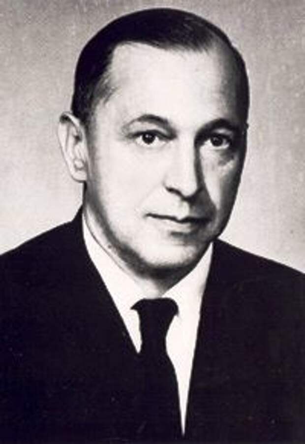 В годы Второй мировой войны Иван Гриньох был капелланом в батальоне «Нахтигаль»