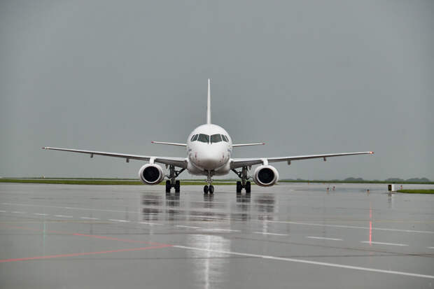 Два аэропорта Москвы сняли ограничения на полеты