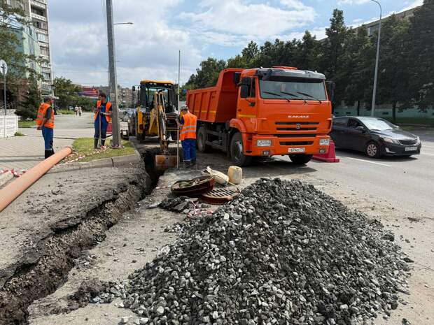 На трех очагах подтоплений обустраивают дополнительные отводы воды