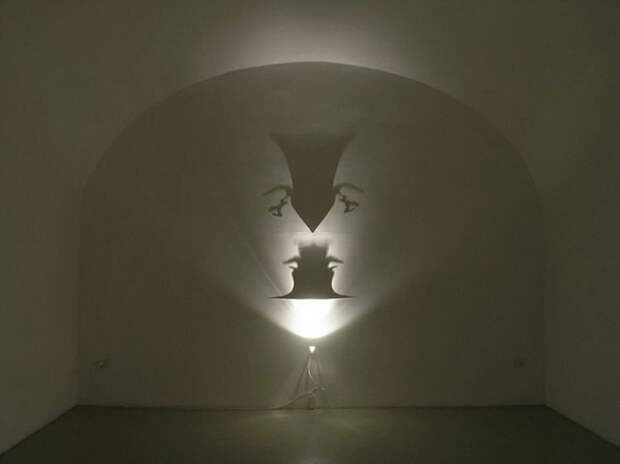 shadows07 Художник, рисующий тенью