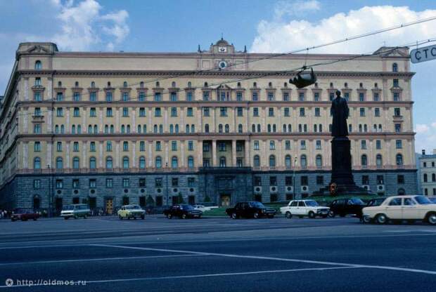 Самая красивая площадь Москвы lubyanskayaploshad 45 Самая красивая площадь Москвы