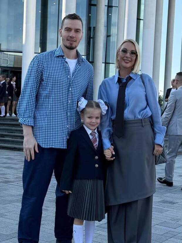 «Год жалил нещадно»: Лера Кудрявцева впервые рассказала, почему обратилась к психологу