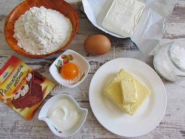 Ингредиенты для сочников с творогом