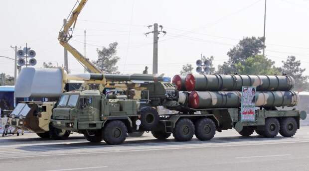 Иран начал срочно развертывать полученные из России ЗРК С-300