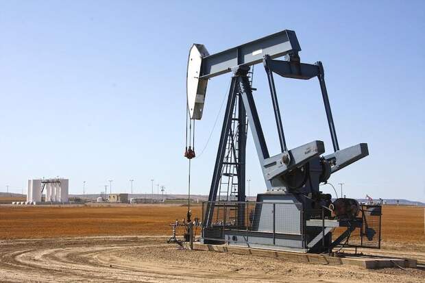 США укрепляют позиции для рейдерского захвата нефти Сирии