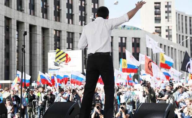 На фото: митинг на проспекте Сахарова в поддержку независимых кандидатов в депутаты Мосгордумы