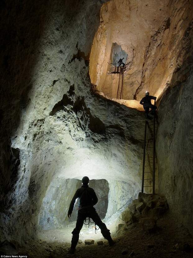 Флюоритовая шахта Hendre, Уэльс великобритания, диггер, диггеры, пещеры, шахты