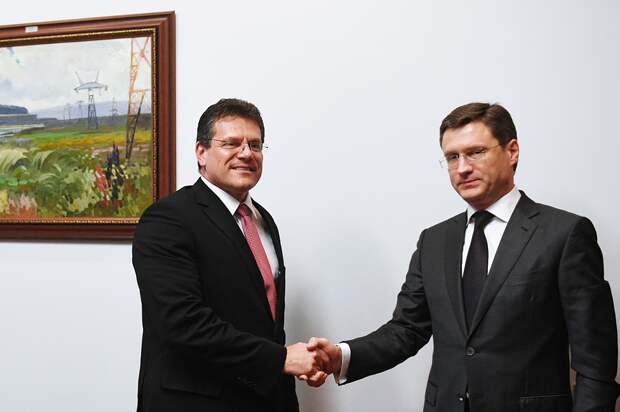 Министр энергетики Новак и вице-президент ЕК по энергосоюзу Шефчович.png