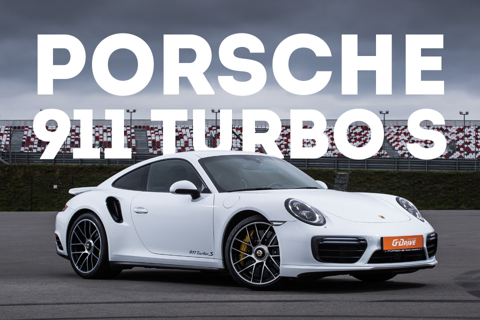 Битва года: Porsche 911 Turbo S vs Audi R8 V10 plus. Фото 5