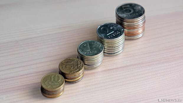 Минфин предложил освободить от НДС общепит на упрощенке