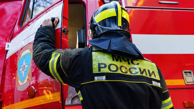 В Таганроге при атаке БПЛА получили повреждения промобъект и жилые дома