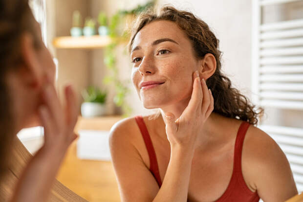 Эксперт SOKOLOV Вериченко: сыворотка с витамином C поможет коже после праздников