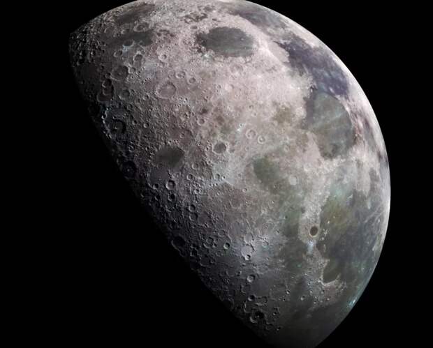 На Луне найден гематит – и это ставит ученых в тупик