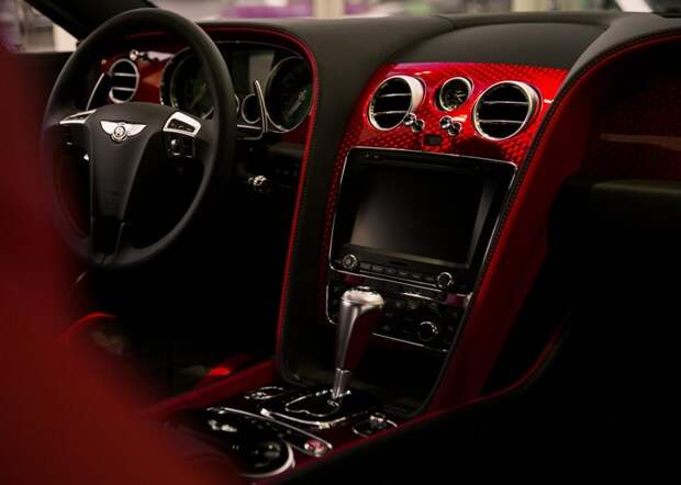 Салон Bentley Continental GT V8 S Kobra Edition II.