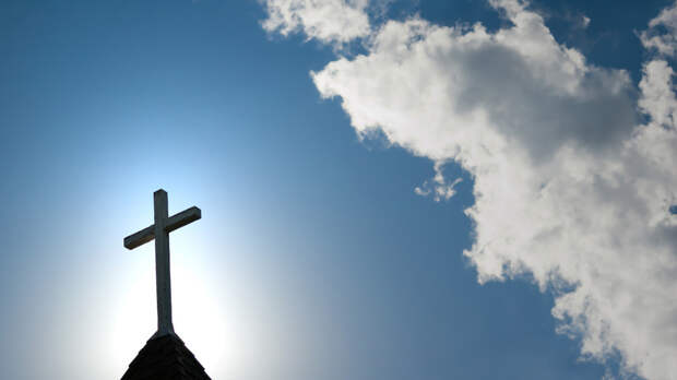 Священник объяснил смысл Крестопоклонной недели Великого поста