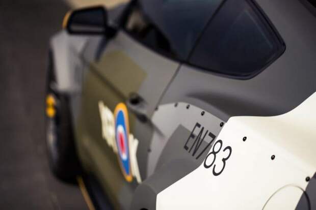 Ford Mustang в честь Spitfire