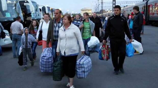 Украинцы и жители ЛДНР переезжают в Крым на ПМЖ