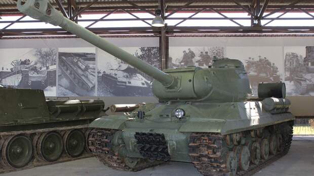 Обзор основных танков и САУ советских солдат в годы Великой Отечественной
