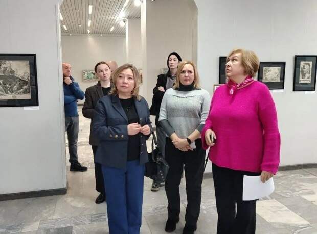 В Курске открылась выставка «Судьба одна на всех. Защитникам Отечества посвящается»