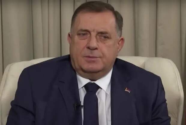 Президент Республики Сербской объявил о скором референдуме о выходе из состава
