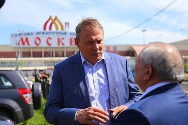 Петр Толстой: Пробки и стихийные парковки возле ОРТЦ «Москва» постепенно исчезают