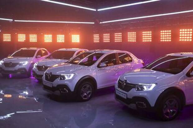Впервые в Москве провели розыгрыш автомобилей среди вакцинированных. Фото: АГН "Москва"