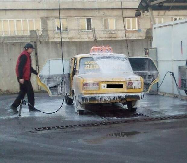 Вот почему лучше ездить на грязном автомобиле Вот почему лучше ездить на грязном автомобиле