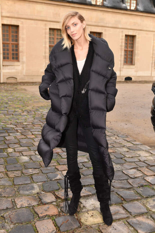 Пуховик или пальто? Что носят (русские) супермодели между показами в Париже (фото 3)