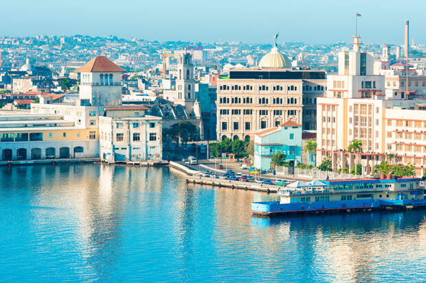 На Кубе возникли проблемы проблемы с туризмом из-за блокады Трампа