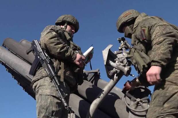 Эксперт раскрыл, какие миротворцы на Украине устроят Россию