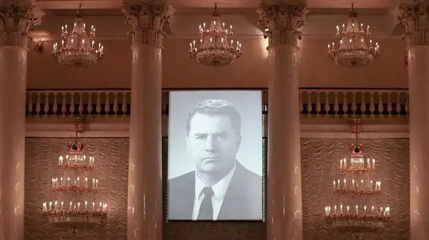 Церемония прощания с Владимиром Жириновским завершилась в Москве